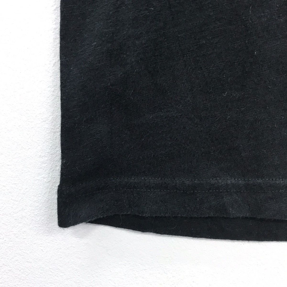 Undercover × Uniqlo Rare!! Undercover X Uniqlo 3Quater Sleeve Tee Size US L / EU 52-54 / 3 - 5 Thumbnail