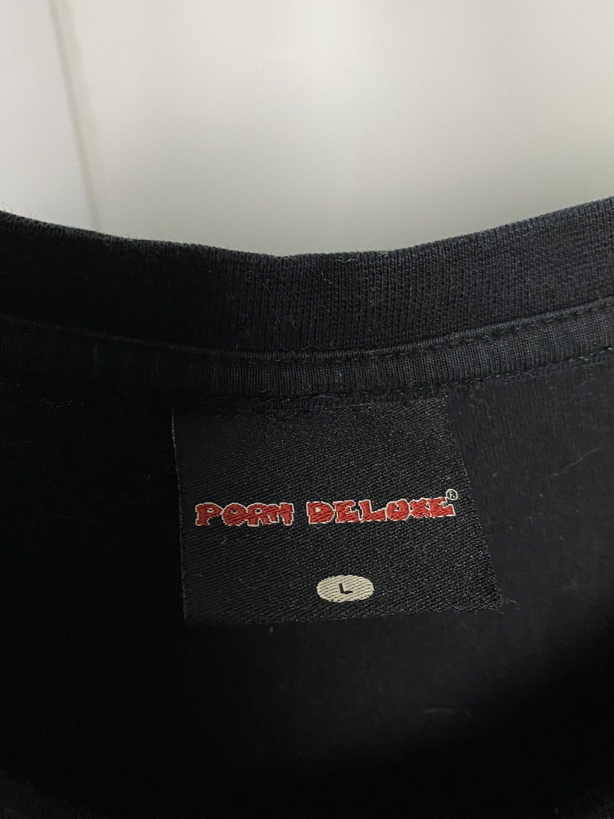 Hook-Ups Porn Deluxe vintage black T-shirt support single mums Size US L / EU 52-54 / 3 - 4 Thumbnail