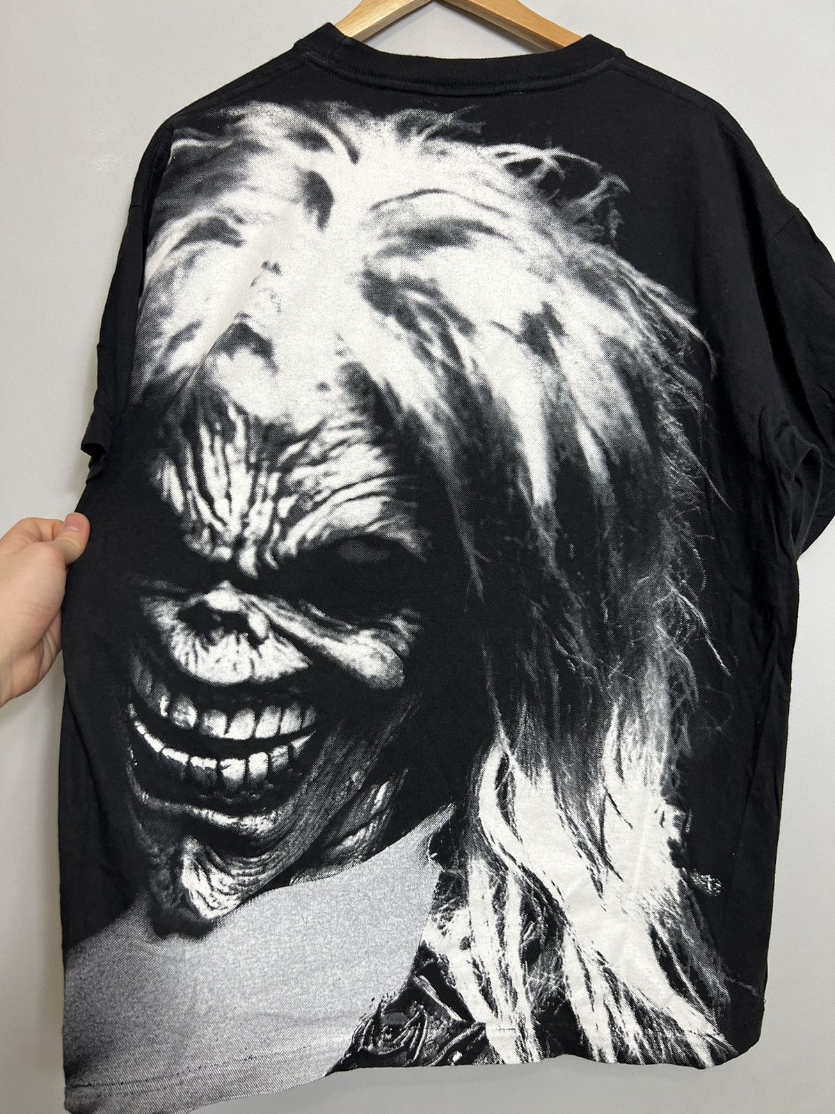 Band Tees Rare Vintage 2000 Iron Maiden Eddie Big Head Metal Band Tee Size US L / EU 52-54 / 3 - 3 Thumbnail