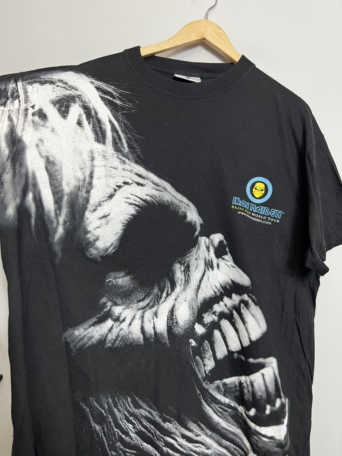 Band Tees Rare Vintage 2000 Iron Maiden Eddie Big Head Metal Band Tee Size US L / EU 52-54 / 3 - 5 Thumbnail