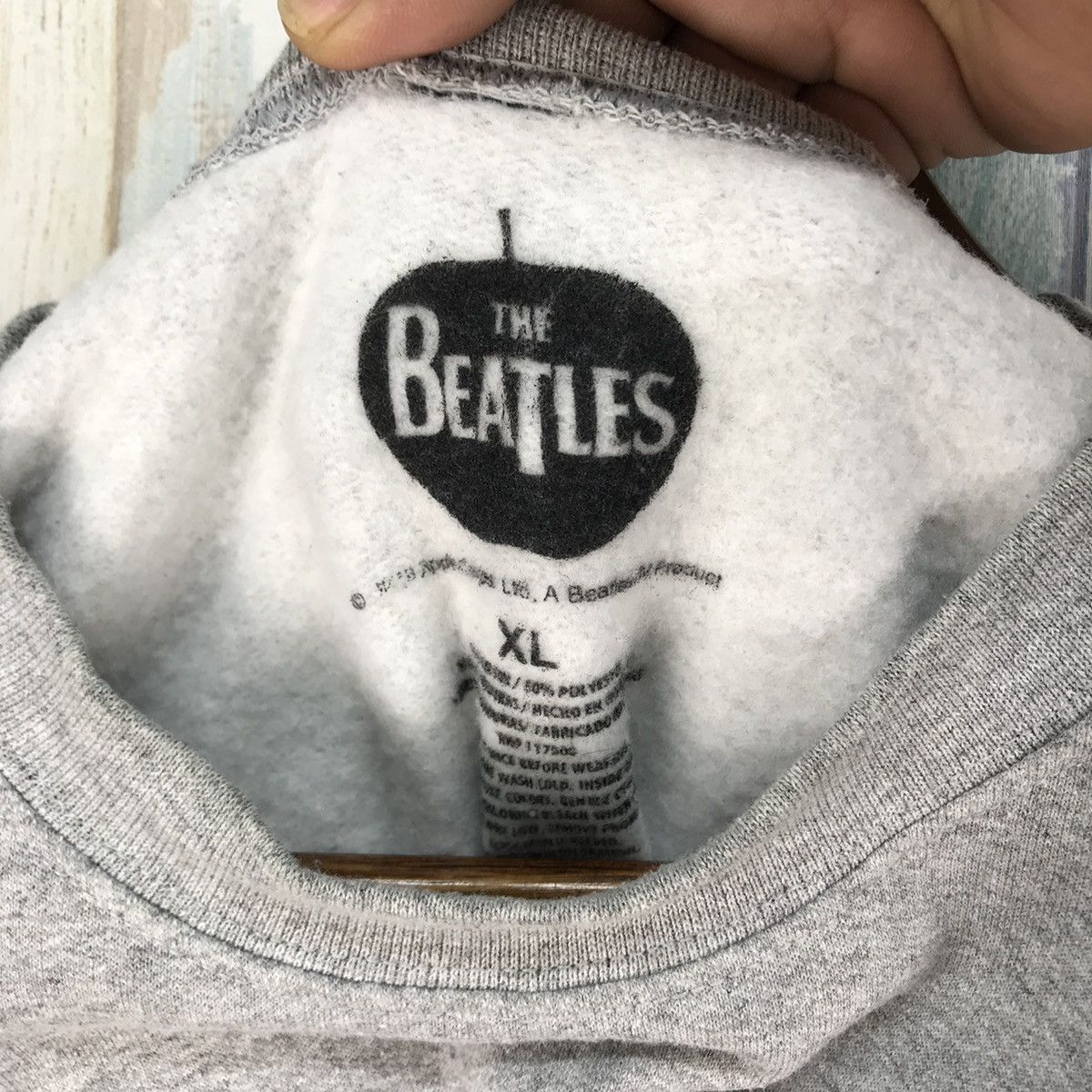 Vintage Vintage The Beatles Sweatshirt Size US XL / EU 56 / 4 - 7 Thumbnail