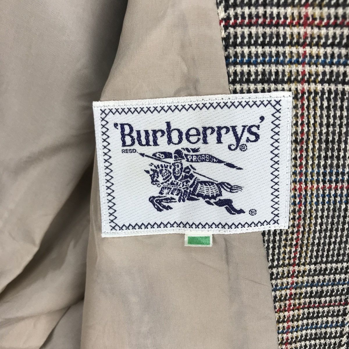 Burberry Vintage Burberry Woman Jacket/Coat Size US S / EU 44-46 / 1 - 5 Thumbnail