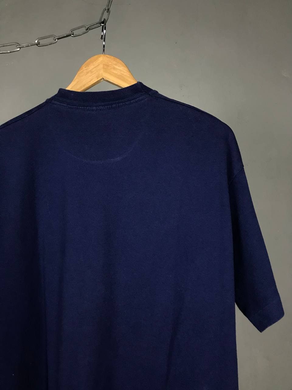 Nike × Vintage Nike swoosh streetwear vintage center logo tee Size US L / EU 52-54 / 3 - 5 Thumbnail