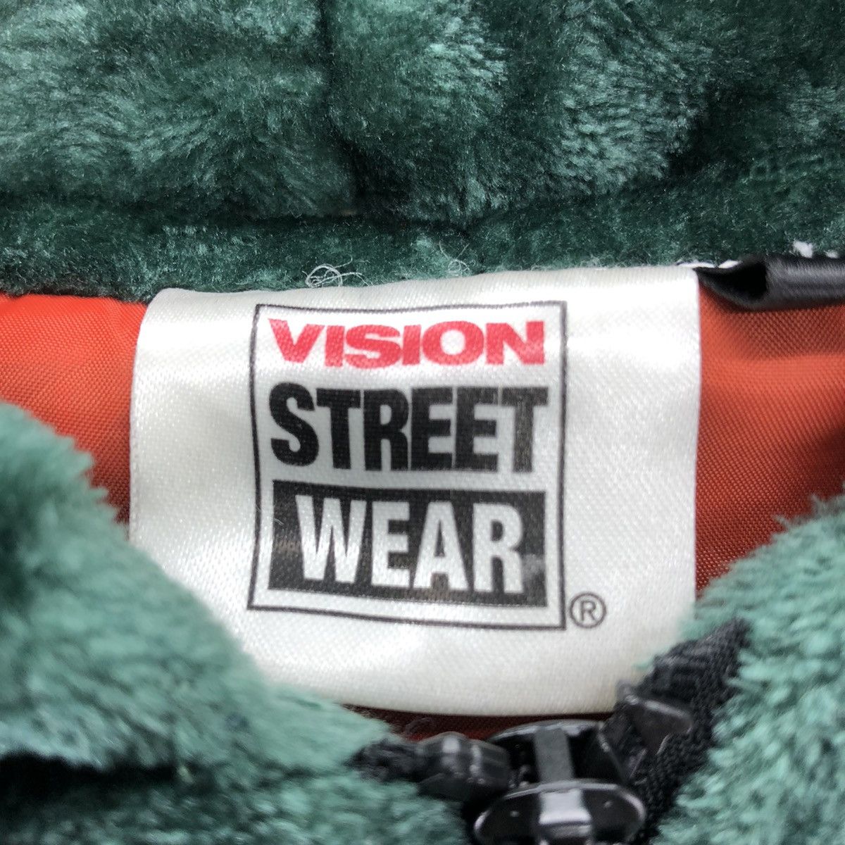 Vision Streetwear Vision Streetwear Big Logo Velvet Sweater Zipper Hoodie Size US XXL / EU 58 / 5 - 14 Thumbnail