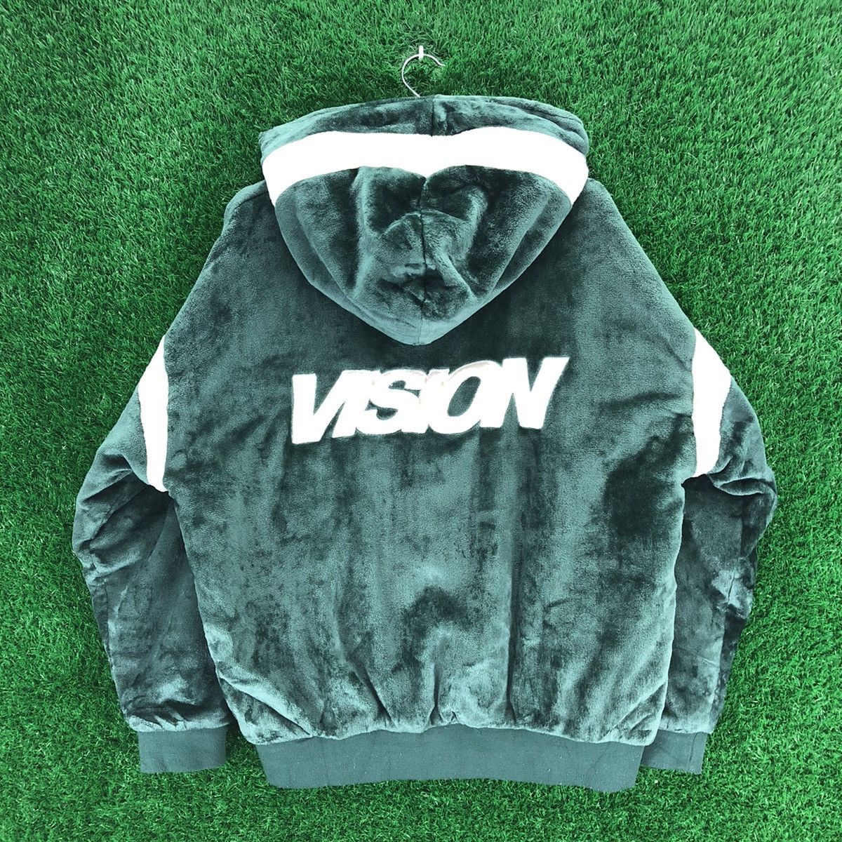 Vision Streetwear Vision Streetwear Big Logo Velvet Sweater Zipper Hoodie Size US XXL / EU 58 / 5 - 1 Thumbnail