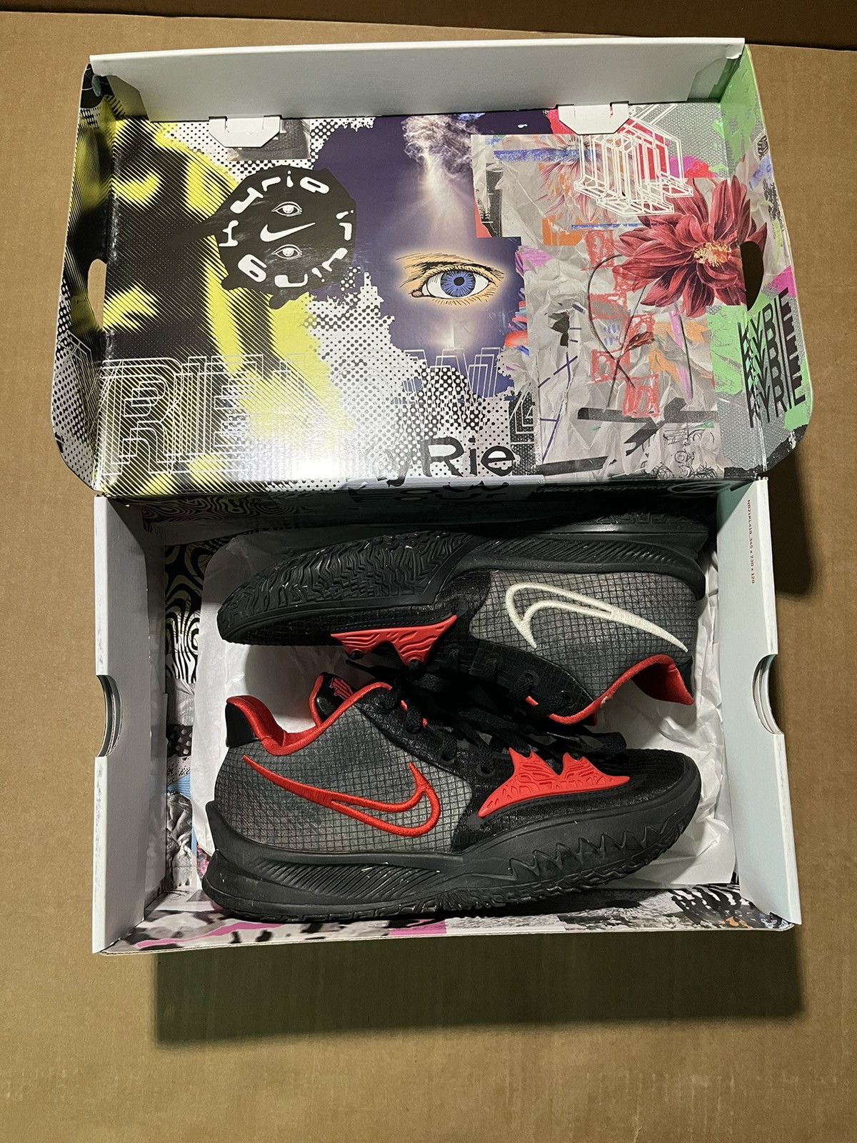 Nike Nike Kyrie Low 4 Size 9 Size US 9 / EU 42 - 6 Thumbnail