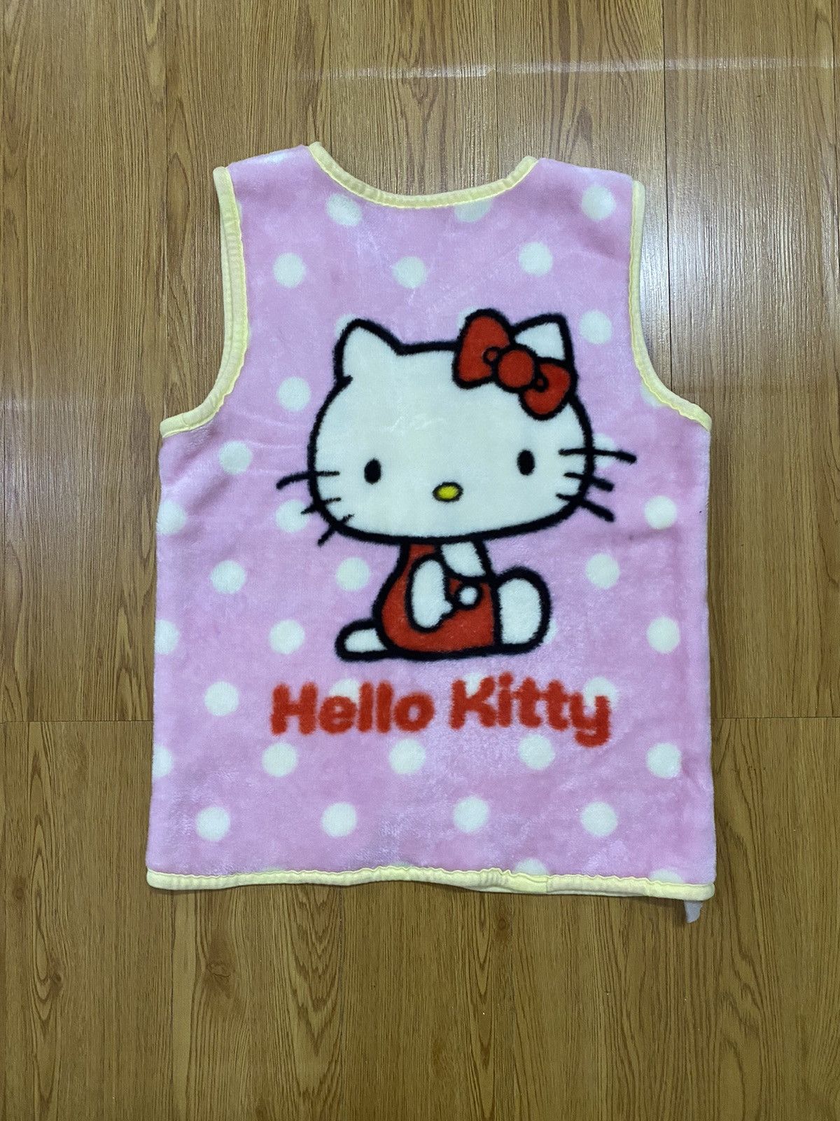 Japanese Brand × Vintage Hello Kitty Big Logo Fleece Vest Size M / US 6-8 / IT 42-44 - 2 Thumbnail