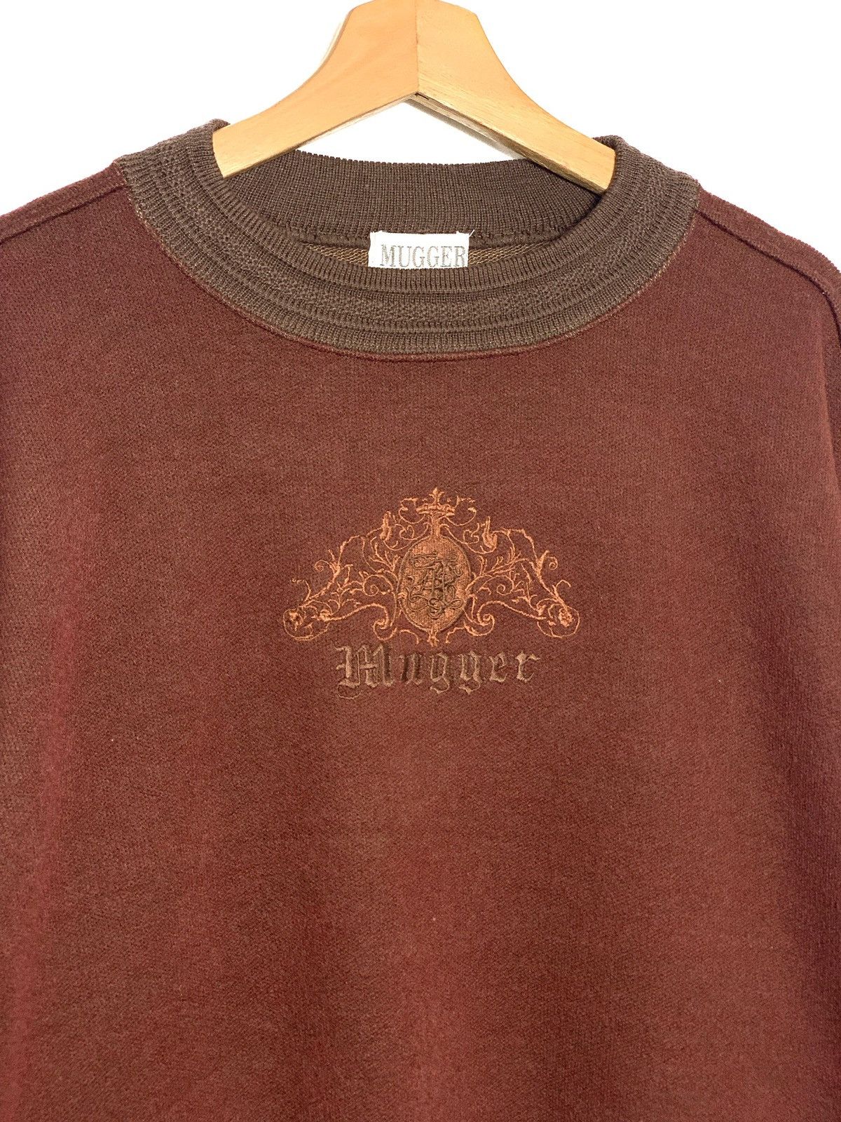 Designer Vintage Mugger Embroidered Logo Brown Crewneck Travis Scott Size US M / EU 48-50 / 2 - 2 Thumbnail