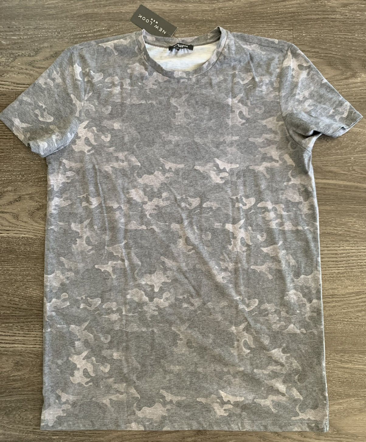 New Look × Vintage NEW LOOK faded vintage camo tall longline tshirt L Size US L / EU 52-54 / 3 - 1 Thumbnail