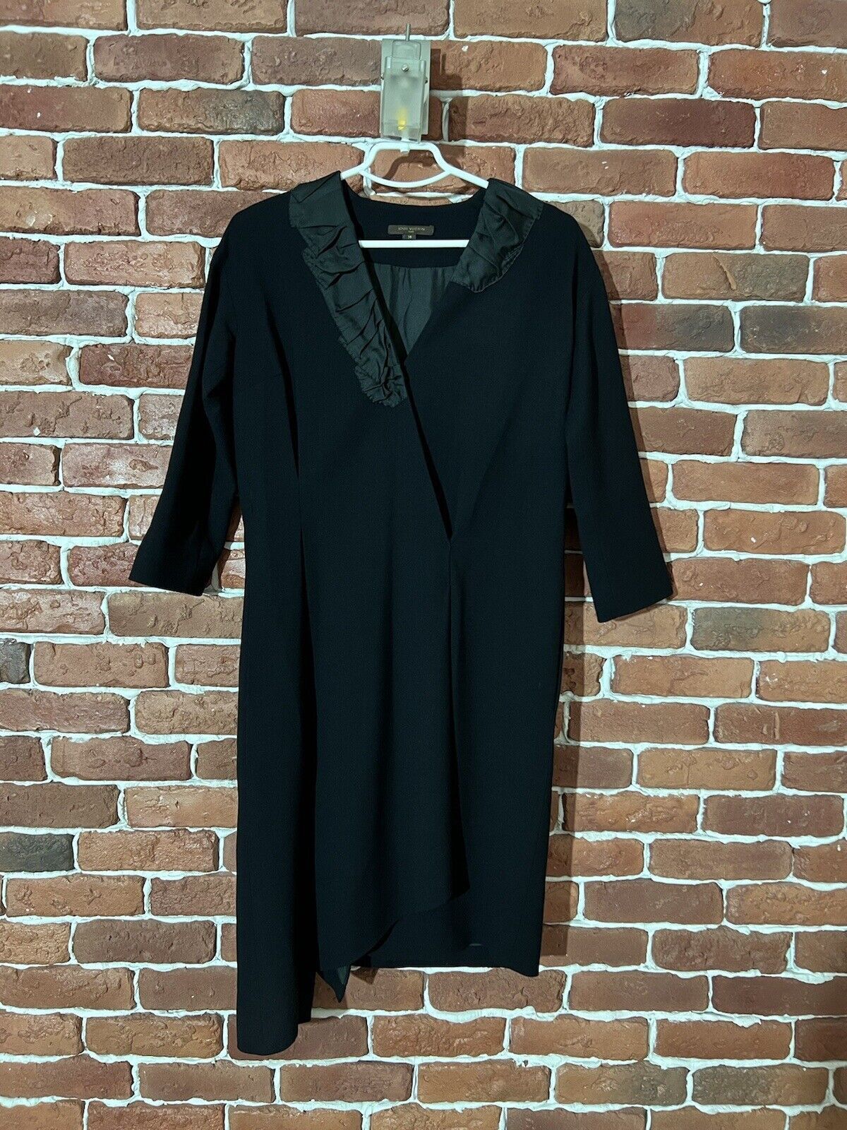 Louis Vuitton Louis Vuitton Dress Black Size 36 ☝️ Defects Size S / US 4 / IT 40 - 2 Thumbnail