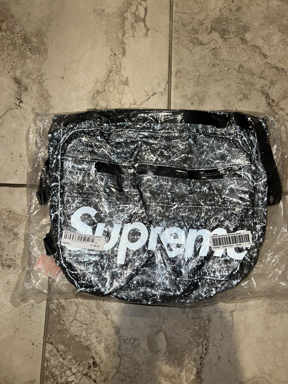 Supreme Supreme FW20 Reflective/Waterproof Shoulder bag BRAND NEW Size ONE SIZE - 2 Thumbnail