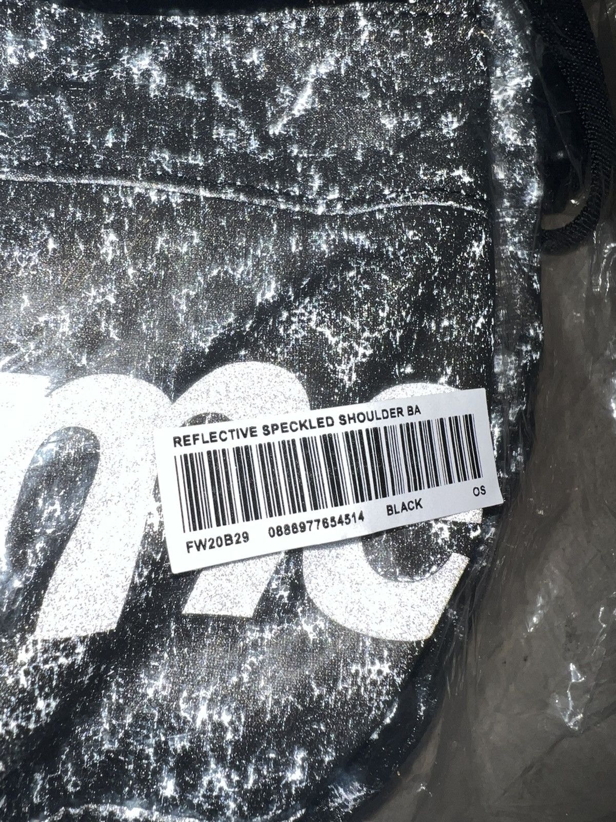 Supreme Supreme FW20 Reflective/Waterproof Shoulder bag BRAND NEW Size ONE SIZE - 5 Thumbnail