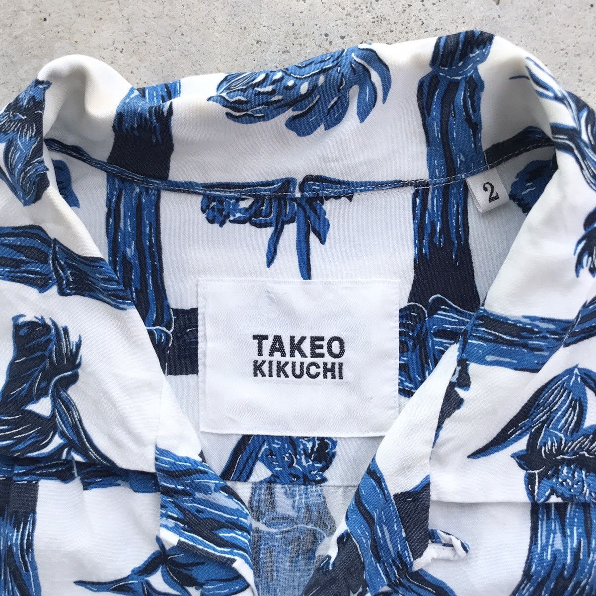 Takeo Kikuchi 2000's Takeo Kikuchi Hawaii Flowers Surf Collar Shirt Size US M / EU 48-50 / 2 - 8 Thumbnail