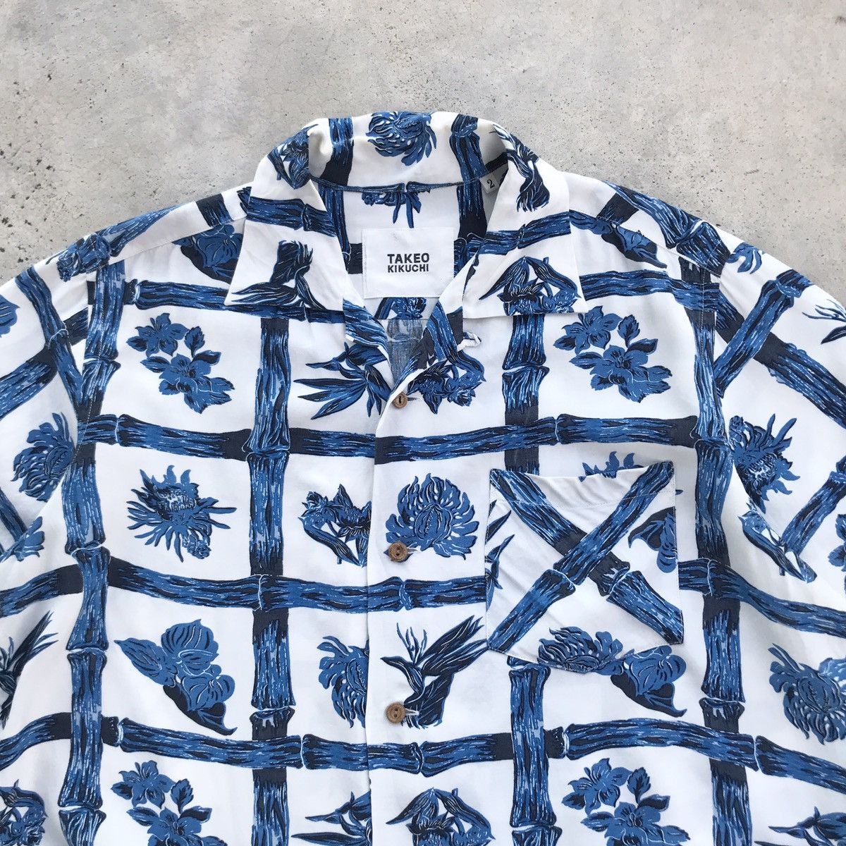 Takeo Kikuchi 2000's Takeo Kikuchi Hawaii Flowers Surf Collar Shirt Size US M / EU 48-50 / 2 - 3 Thumbnail