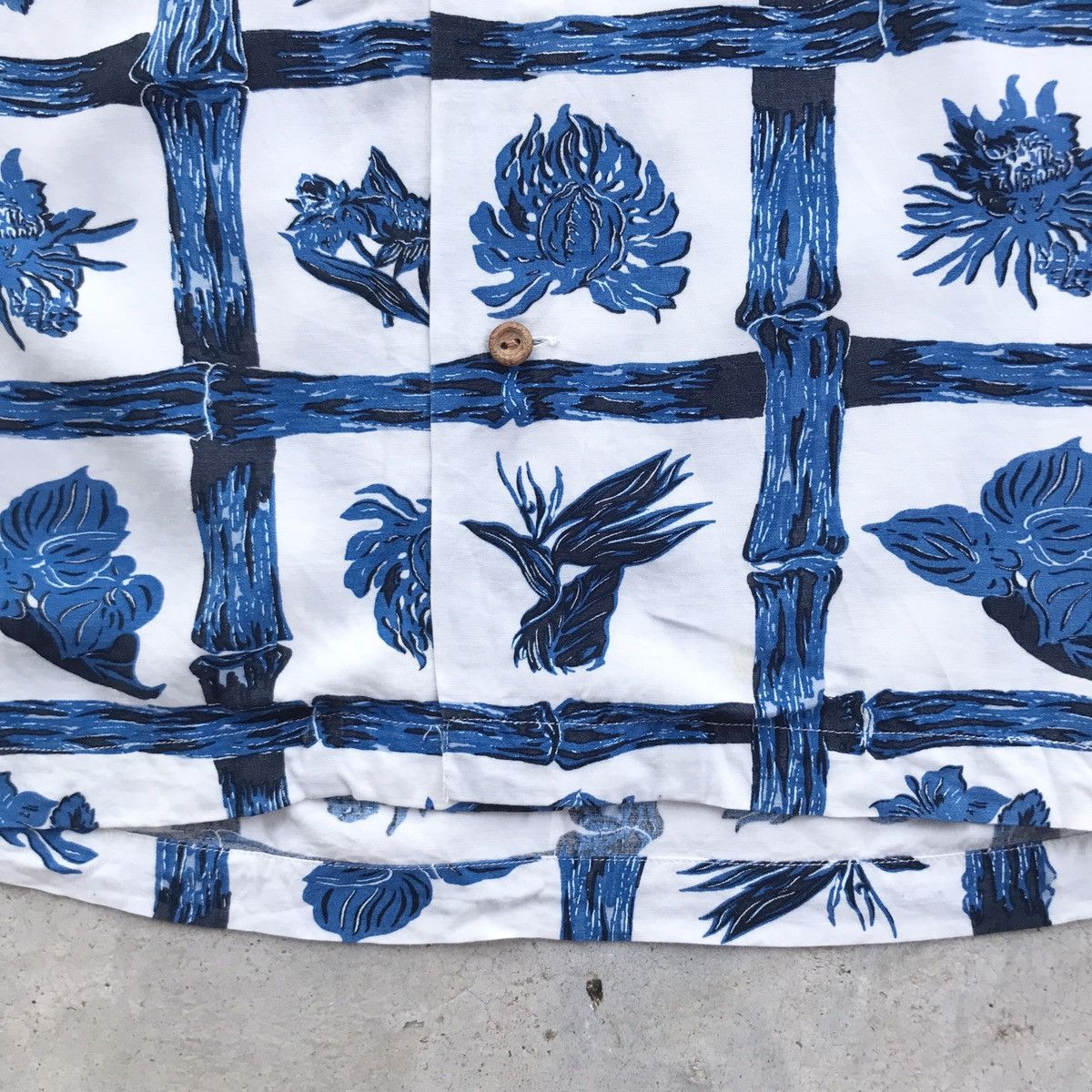 Takeo Kikuchi 2000's Takeo Kikuchi Hawaii Flowers Surf Collar Shirt Size US M / EU 48-50 / 2 - 4 Thumbnail