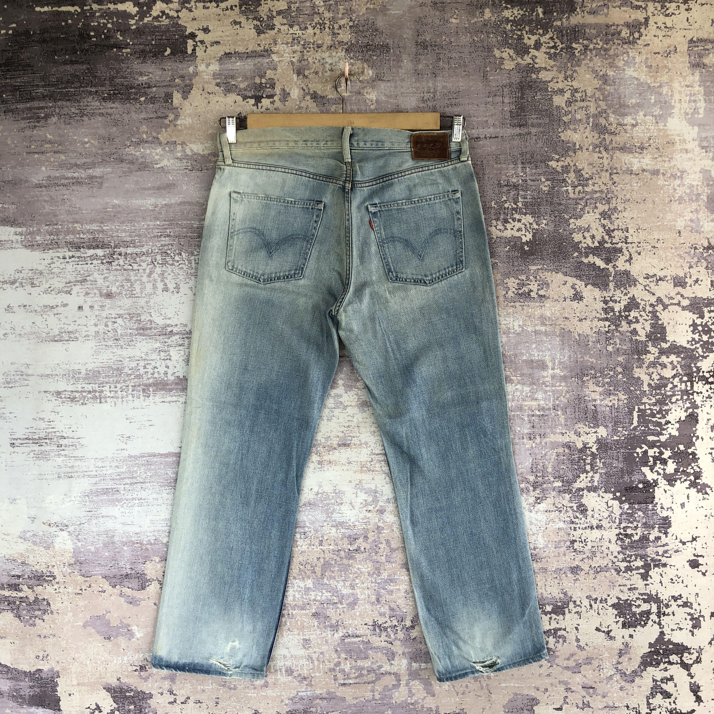 Levi's Vintage 90s Levi's Distressed Jeans Levis Sun Faded Denim Size US 34 / EU 50 - 2 Thumbnail