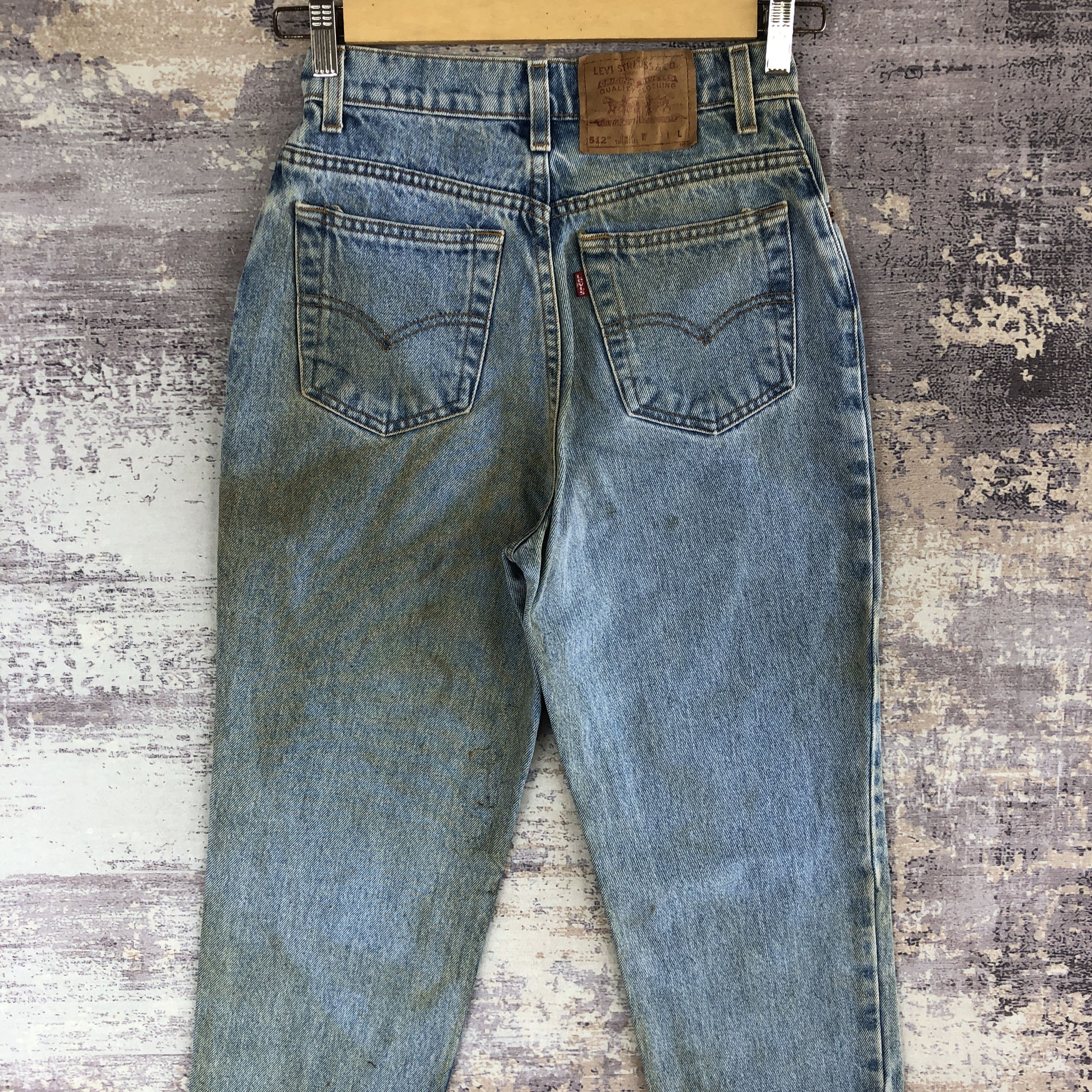 Levi's × Vintage Vintage Levi's Sun Faded Jeans Levis Dirty Light Wash Denim Size 24" / US 00 / IT 34 - 4 Thumbnail
