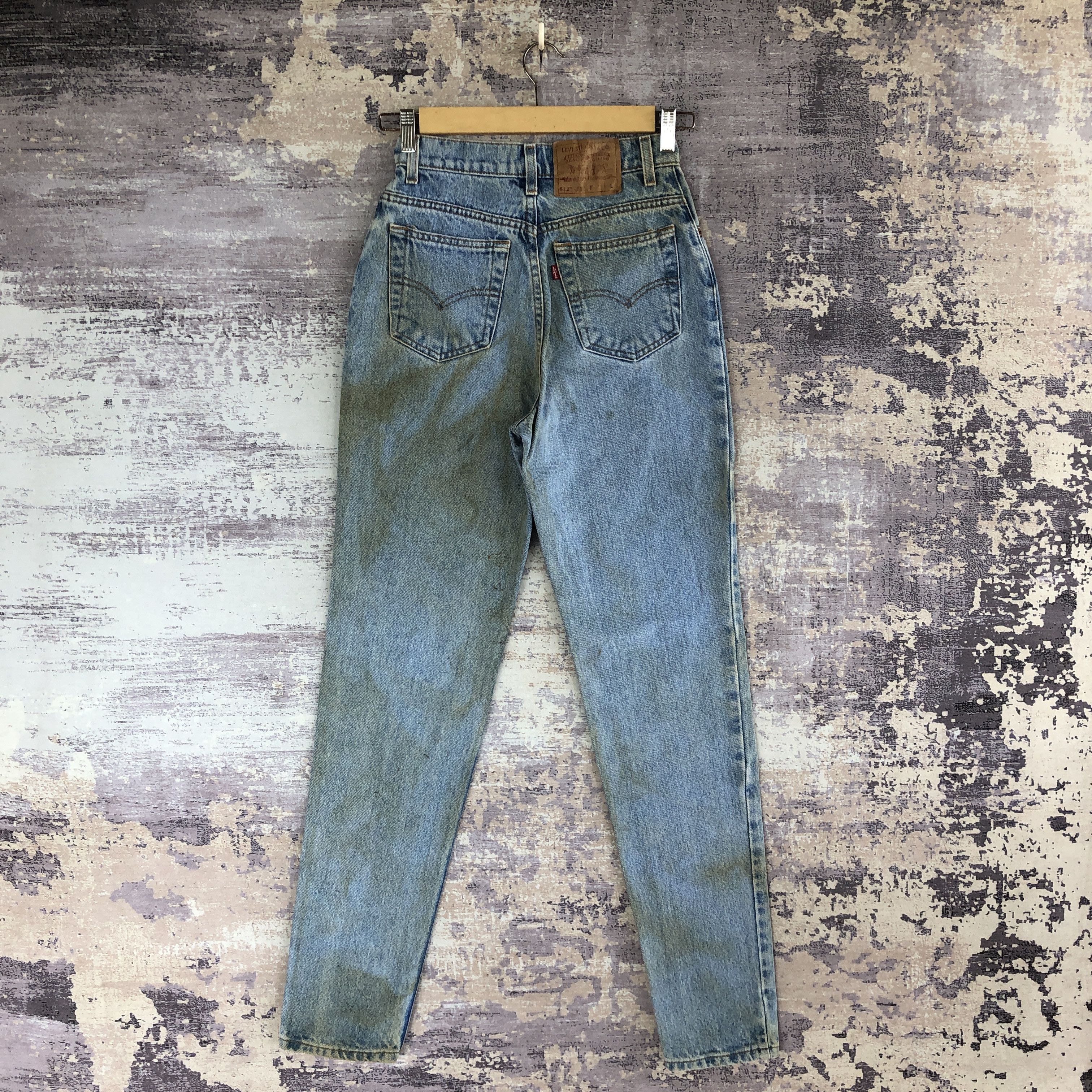 Levi's × Vintage Vintage Levi's Sun Faded Jeans Levis Dirty Light Wash Denim Size 24" / US 00 / IT 34 - 2 Thumbnail