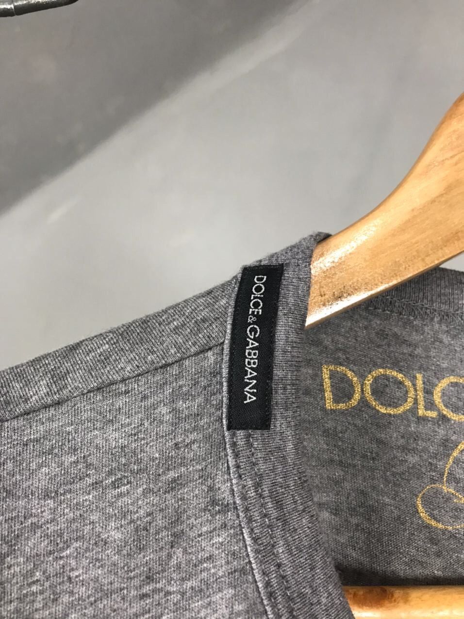 Dolce & Gabbana Dolce & Gabbana Luxury Gray Tee Size US S / EU 44-46 / 1 - 4 Thumbnail