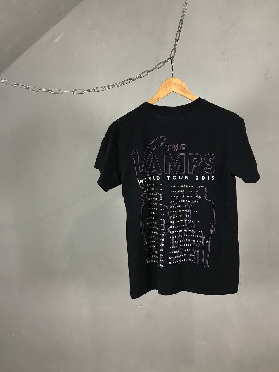 Band Tees × Vintage The Vamps Vintage Rock Band Tour Tee Size US M / EU 48-50 / 2 - 6 Thumbnail