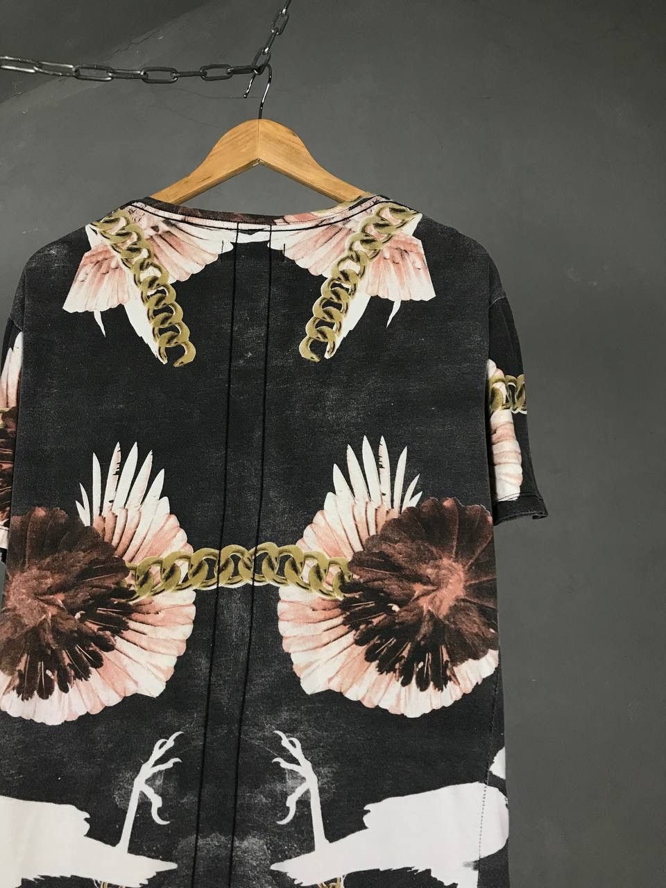 Other Religion luxury skulls skeleton overprinted tee Size US L / EU 52-54 / 3 - 11 Thumbnail