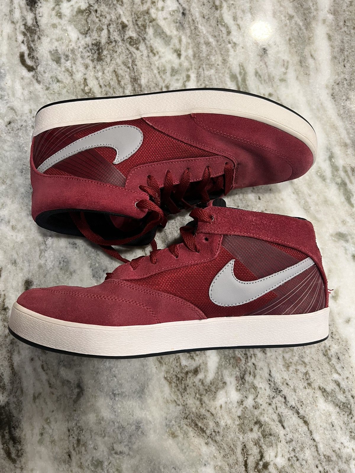image of Nike Sb Omar Salazar Shoes in Red, Men's (Size 10)