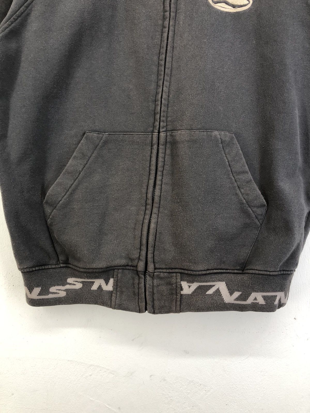 Vans Vintage Vans Short Sleeve Sweater Size US L / EU 52-54 / 3 - 4 Thumbnail