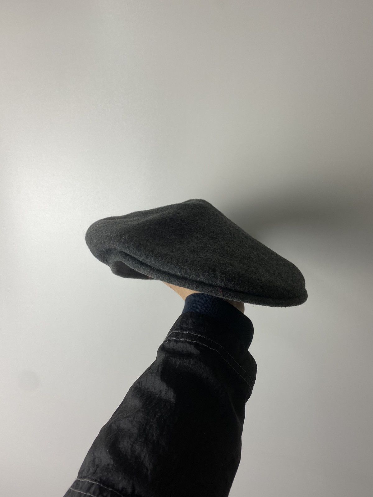 Vintage Kangol vintage hat size OS Size ONE SIZE - 1 Thumbnail