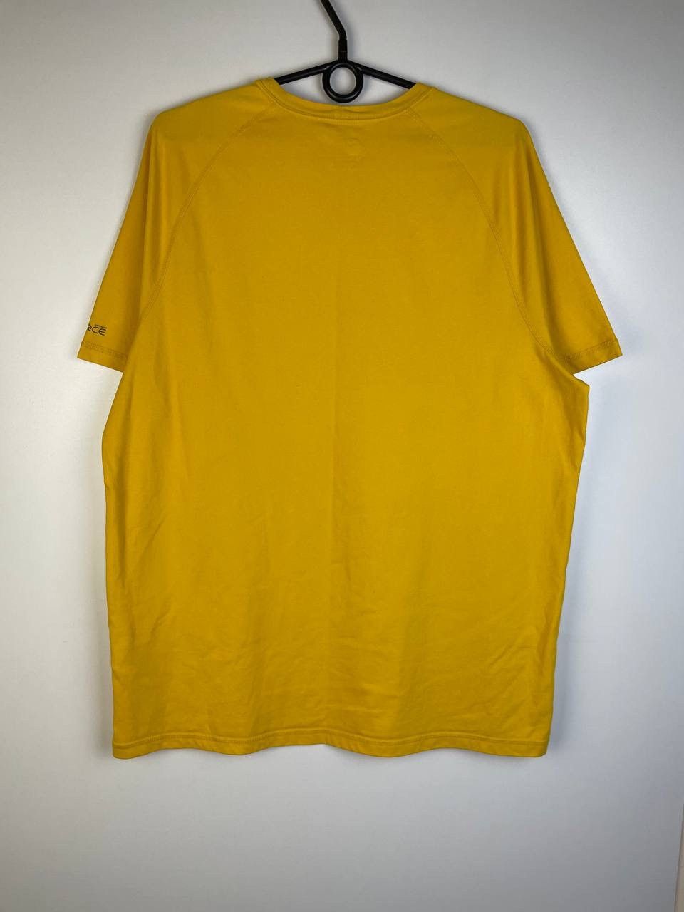 Carhartt Carhartt vintage t-shirt size L Size US L / EU 52-54 / 3 - 4 Thumbnail