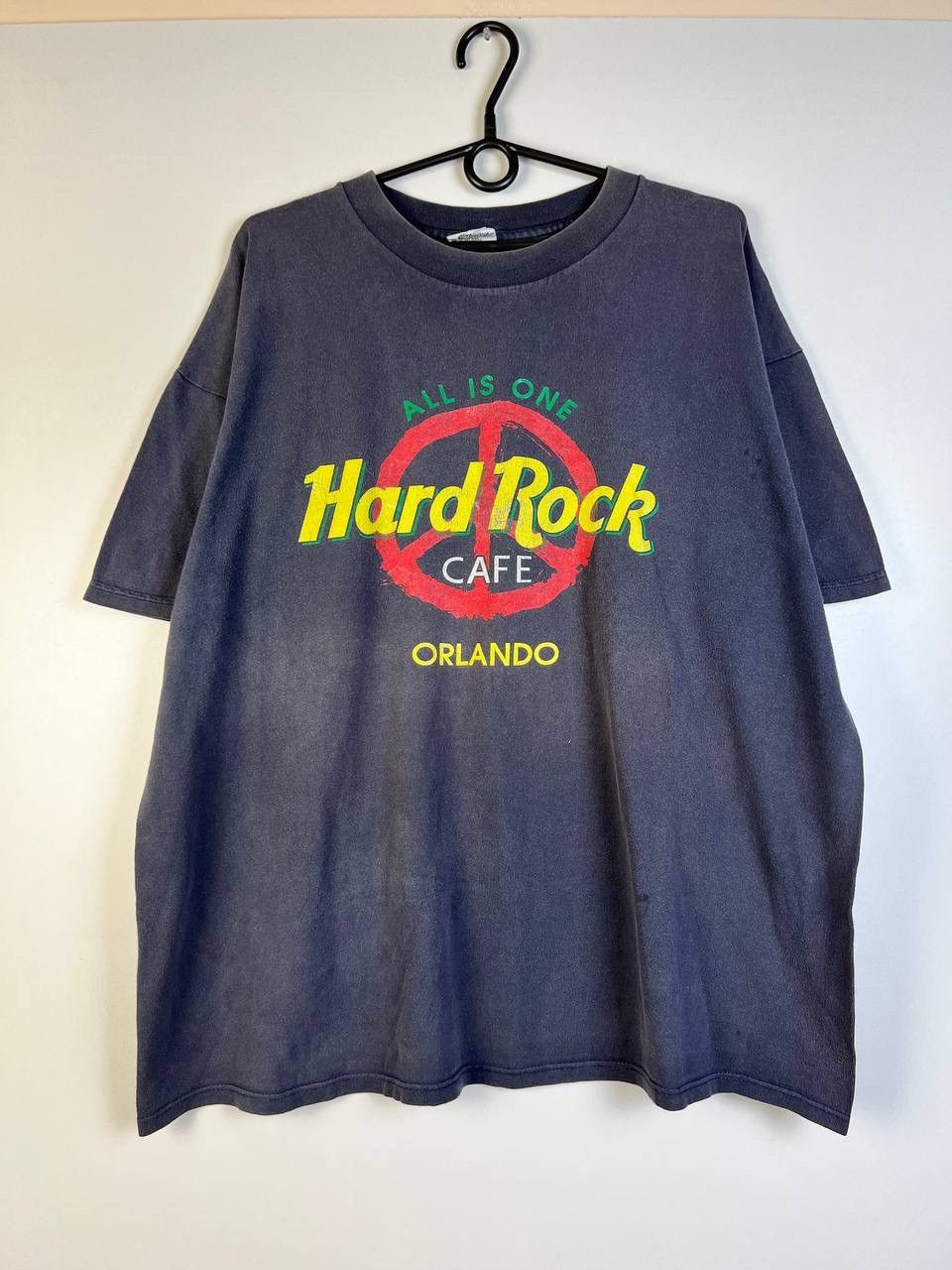 Hard Rock Cafe Hard Rock Cafe 90s vintage t-shirt size XL Size US XL / EU 56 / 4 - 1 Thumbnail