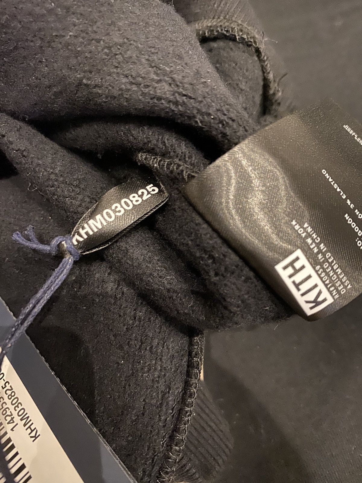 Kith New KITH x The New Yorker Skyline Hoodie size Medium Size US M / EU 48-50 / 2 - 8 Thumbnail