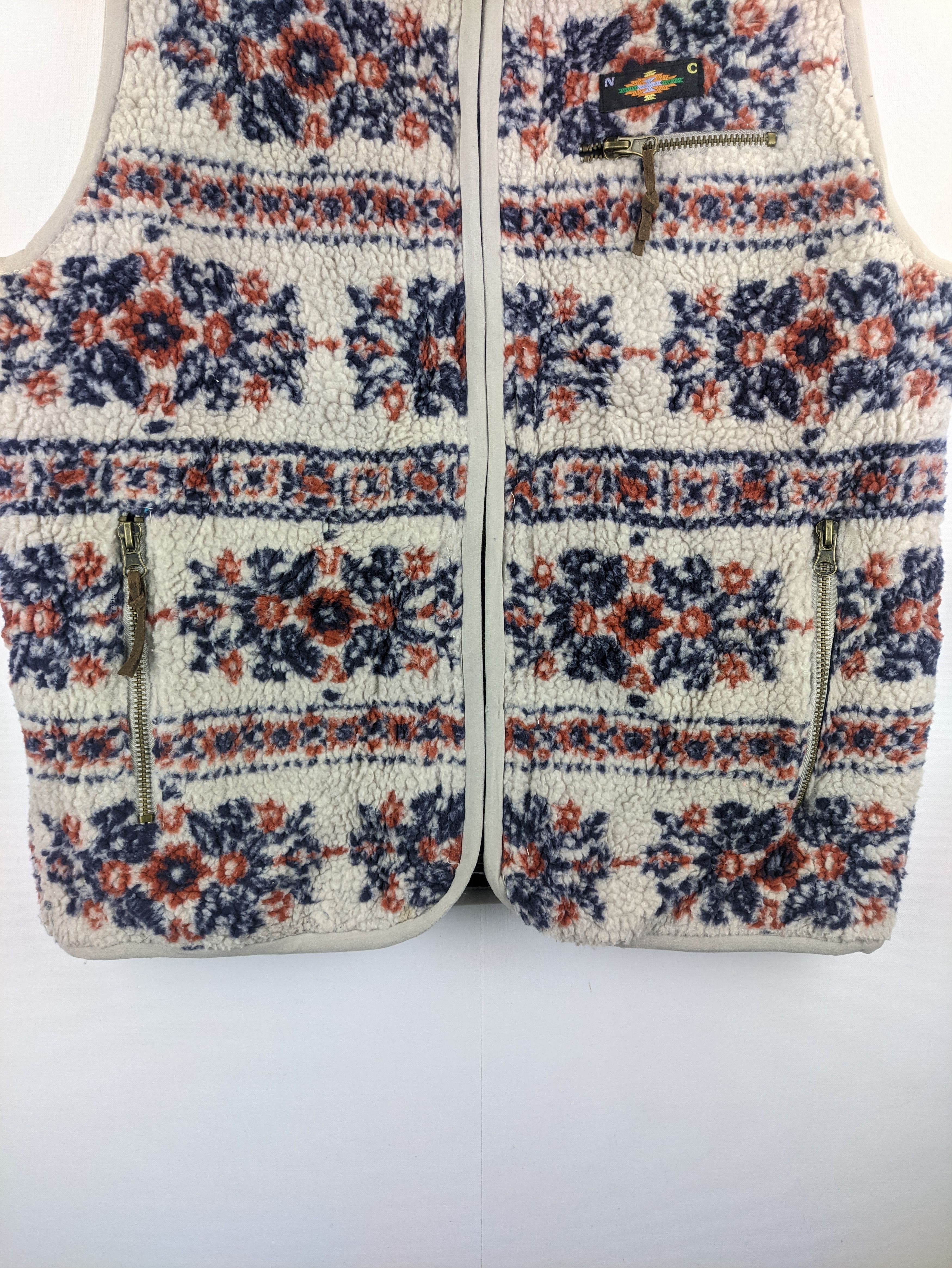 Japanese Brand Steals🔥Sherpa Vest Hooded Navajo Reversible Size US S / EU 44-46 / 1 - 4 Thumbnail