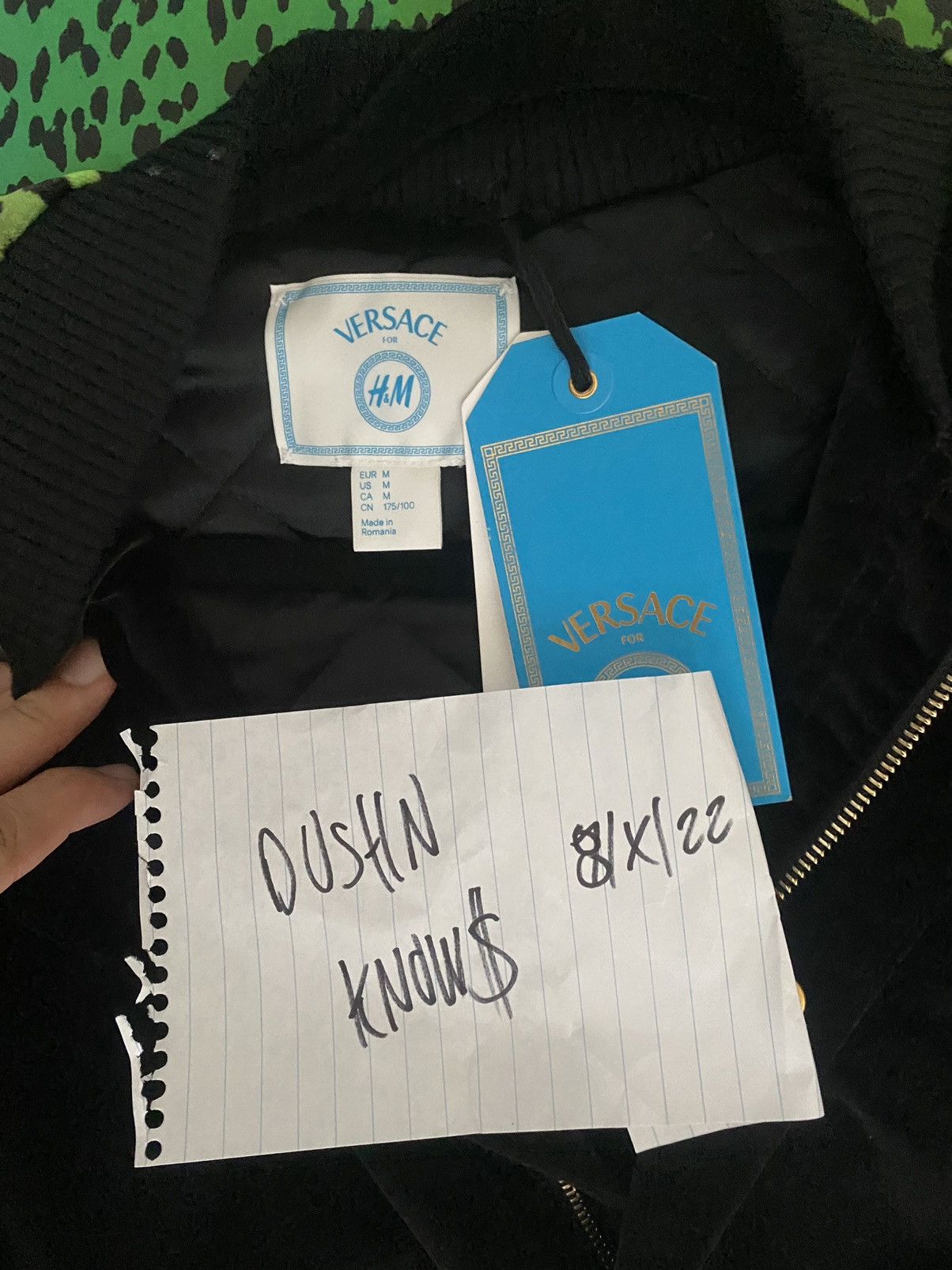 H&M Versace h&m bomber *Kanye west* Size US M / EU 48-50 / 2 - 2 Thumbnail