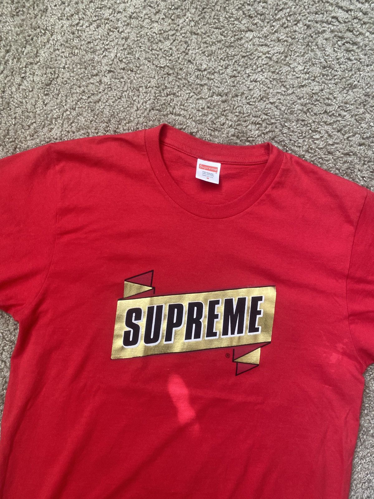 Supreme Supreme gold foil ribbon tshirt Size US M / EU 48-50 / 2 - 5 Thumbnail