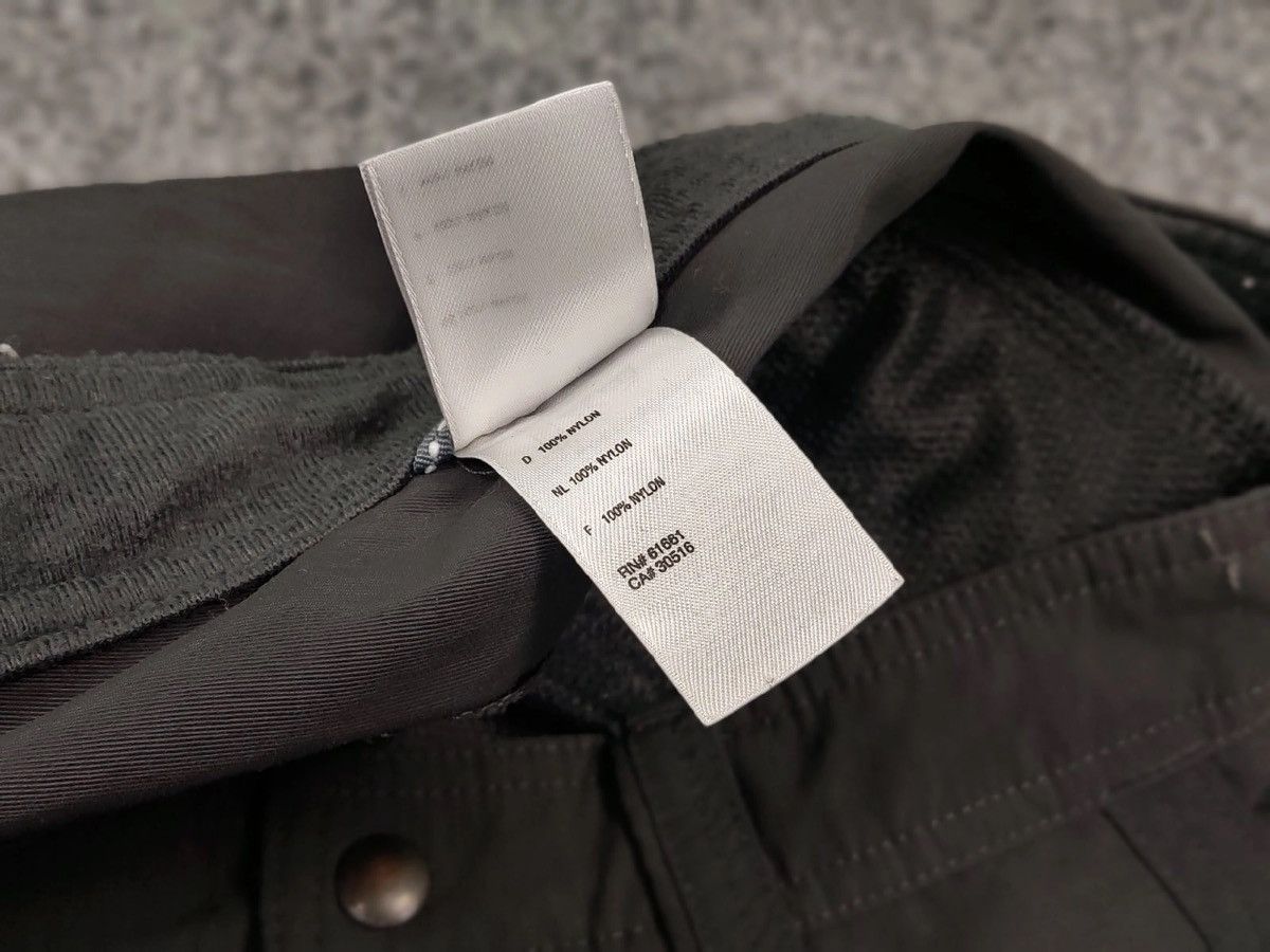 The North Face Vintage The North Face Nylon logo Gray Track Hiking Pants Size US 34 / EU 50 - 20 Thumbnail