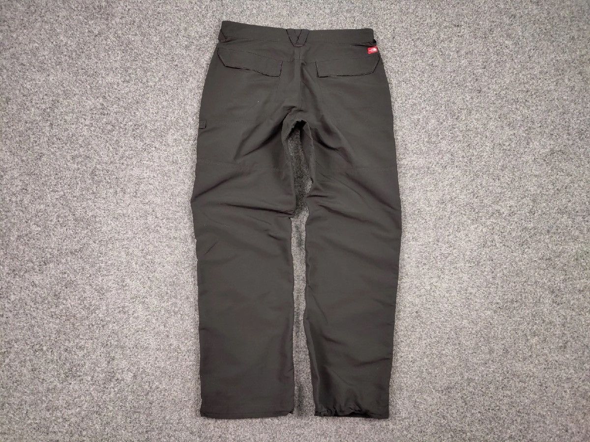 The North Face Vintage The North Face Nylon logo Gray Track Hiking Pants Size US 34 / EU 50 - 14 Thumbnail