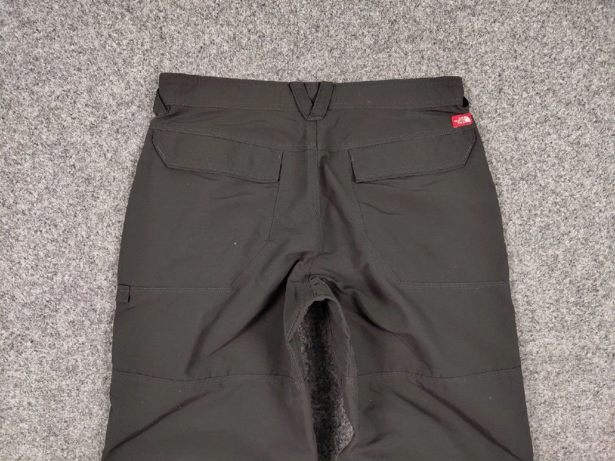 The North Face Vintage The North Face Nylon logo Gray Track Hiking Pants Size US 34 / EU 50 - 15 Thumbnail