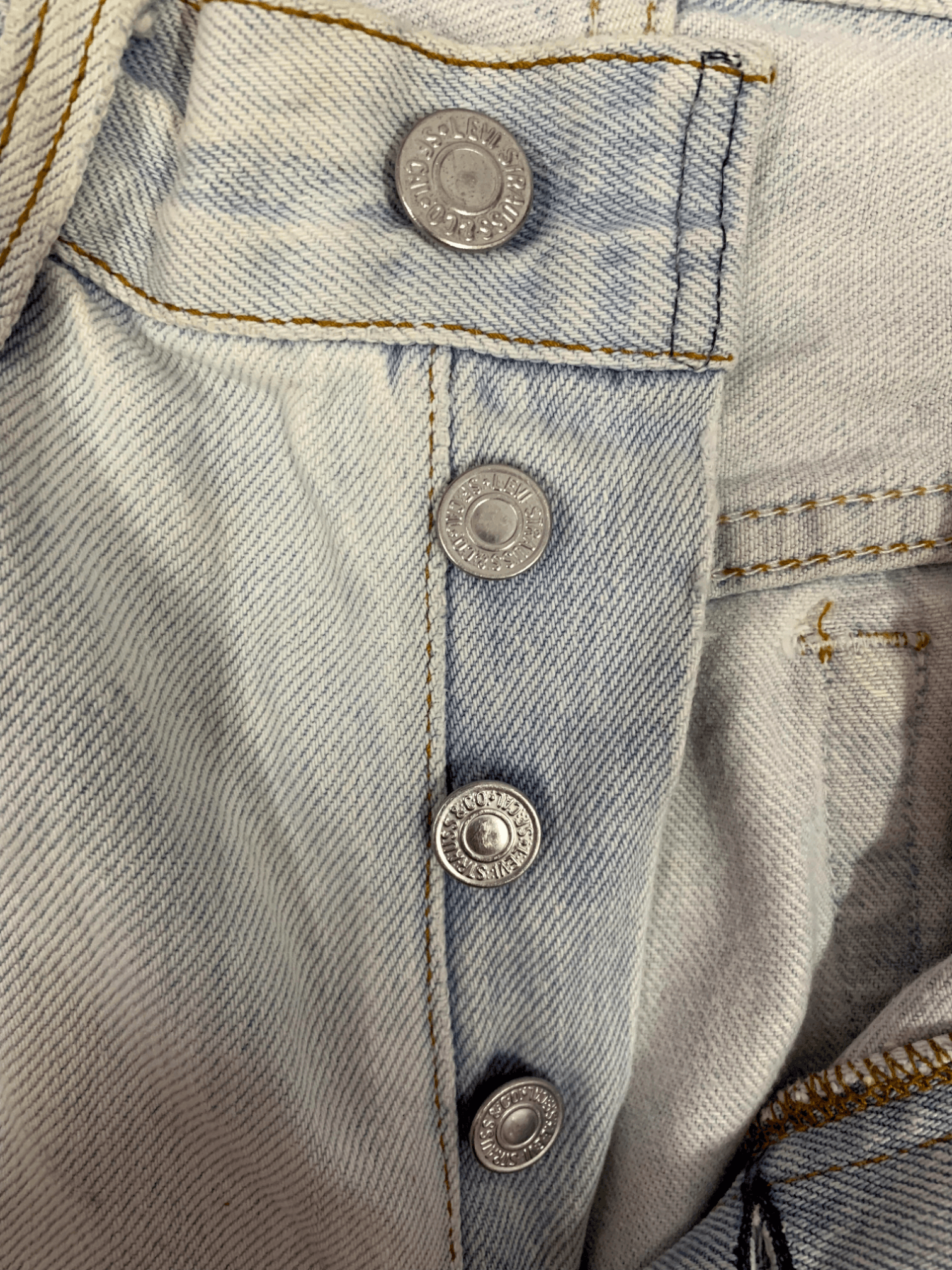 Levi's Vintage 90s Levis 501 Distressed Ripped Jeans 30x29 Size US 30 / EU 46 - 4 Thumbnail