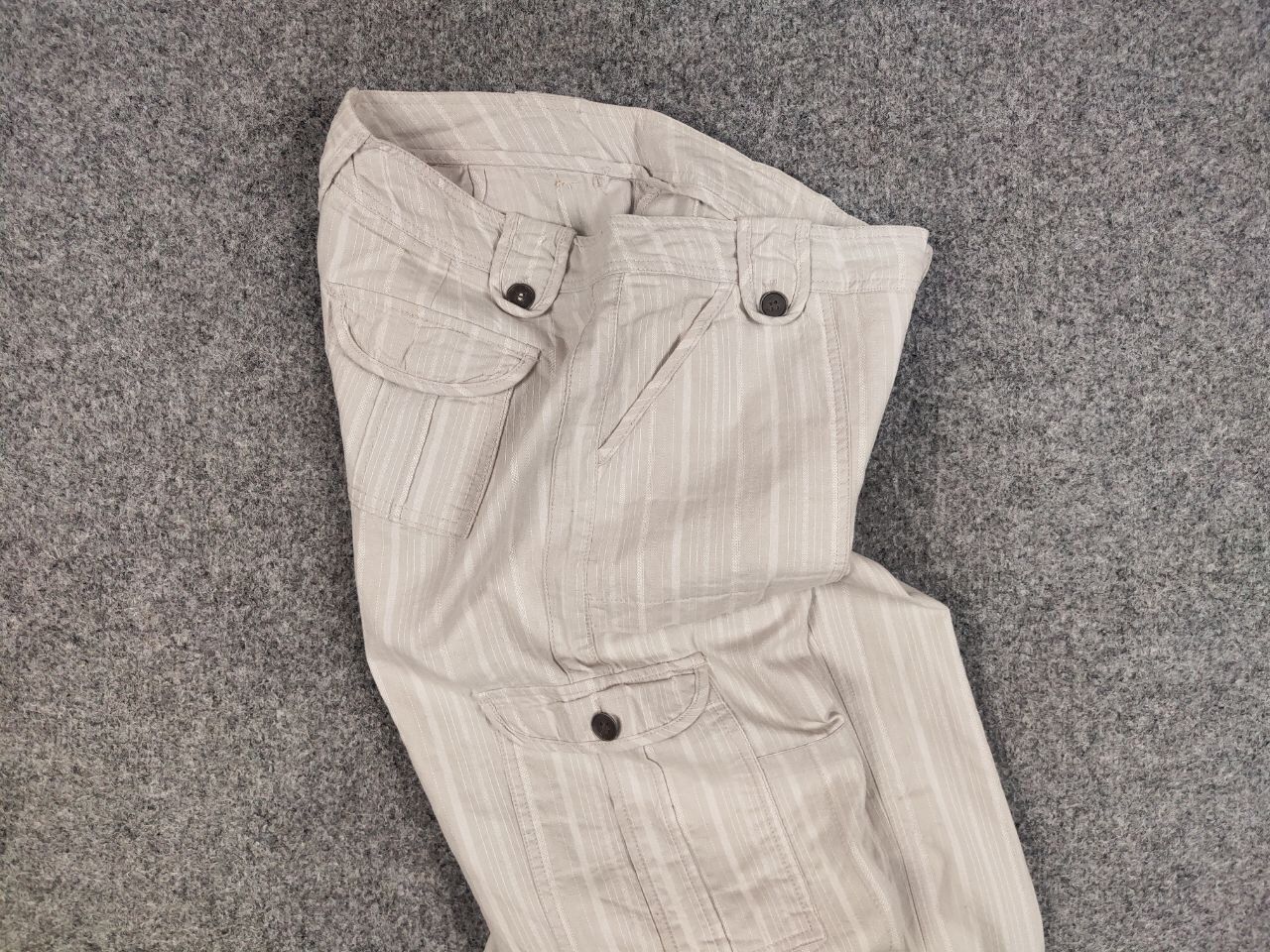 Japanese Brand Vintage 90's Japanese Bondage Zip Bootcut Gray Cargo Pants Size 27" / US 4 / IT 40 - 16 Thumbnail