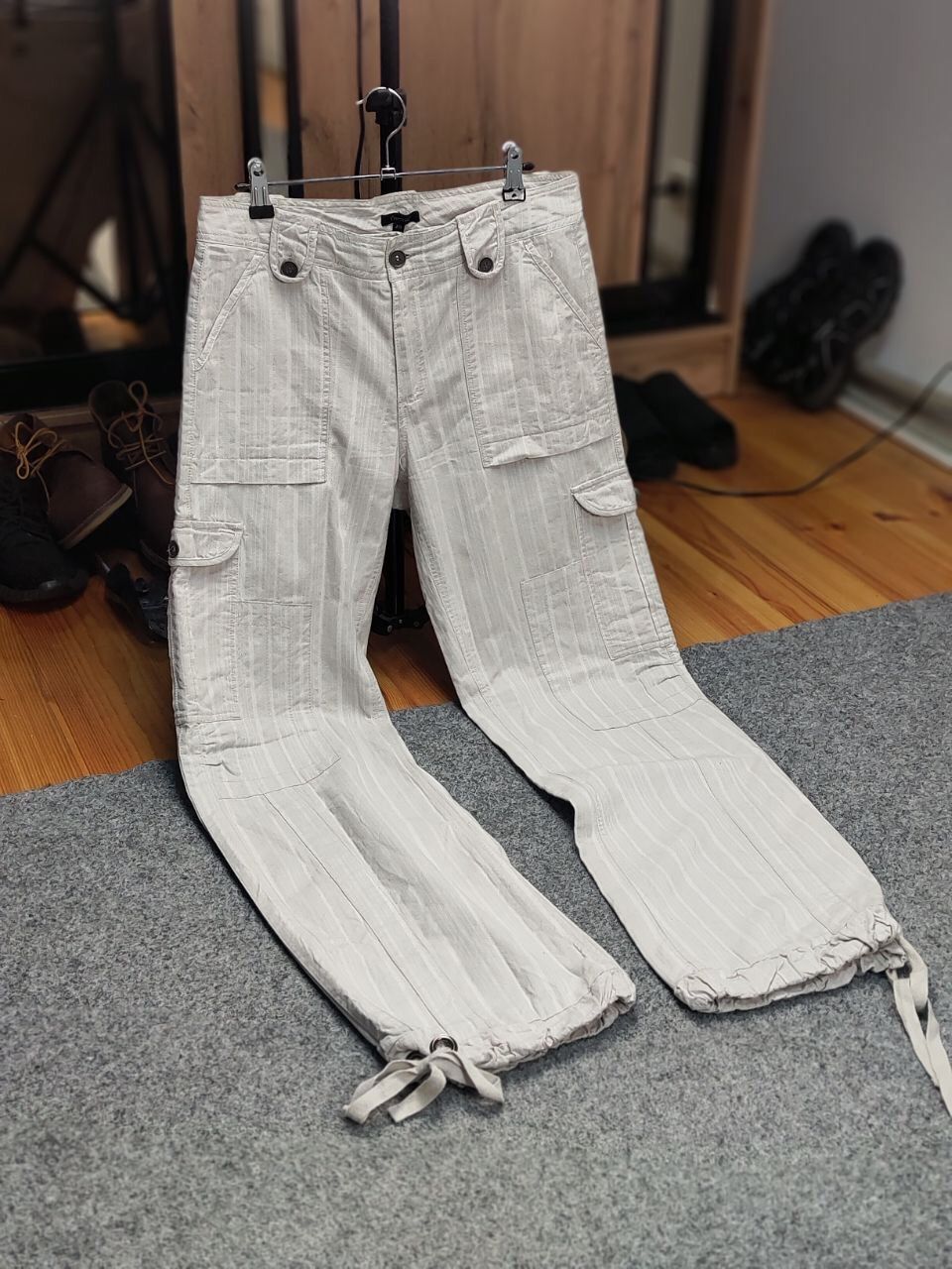 Japanese Brand Vintage 90's Japanese Bondage Zip Bootcut Gray Cargo Pants Size 27" / US 4 / IT 40 - 19 Thumbnail