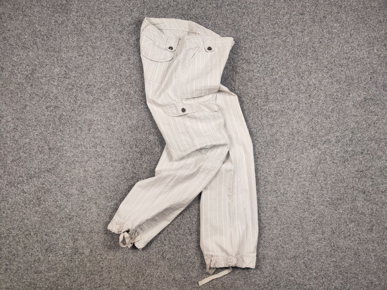 Japanese Brand Vintage 90's Japanese Bondage Zip Bootcut Gray Cargo Pants Size 27" / US 4 / IT 40 - 15 Thumbnail