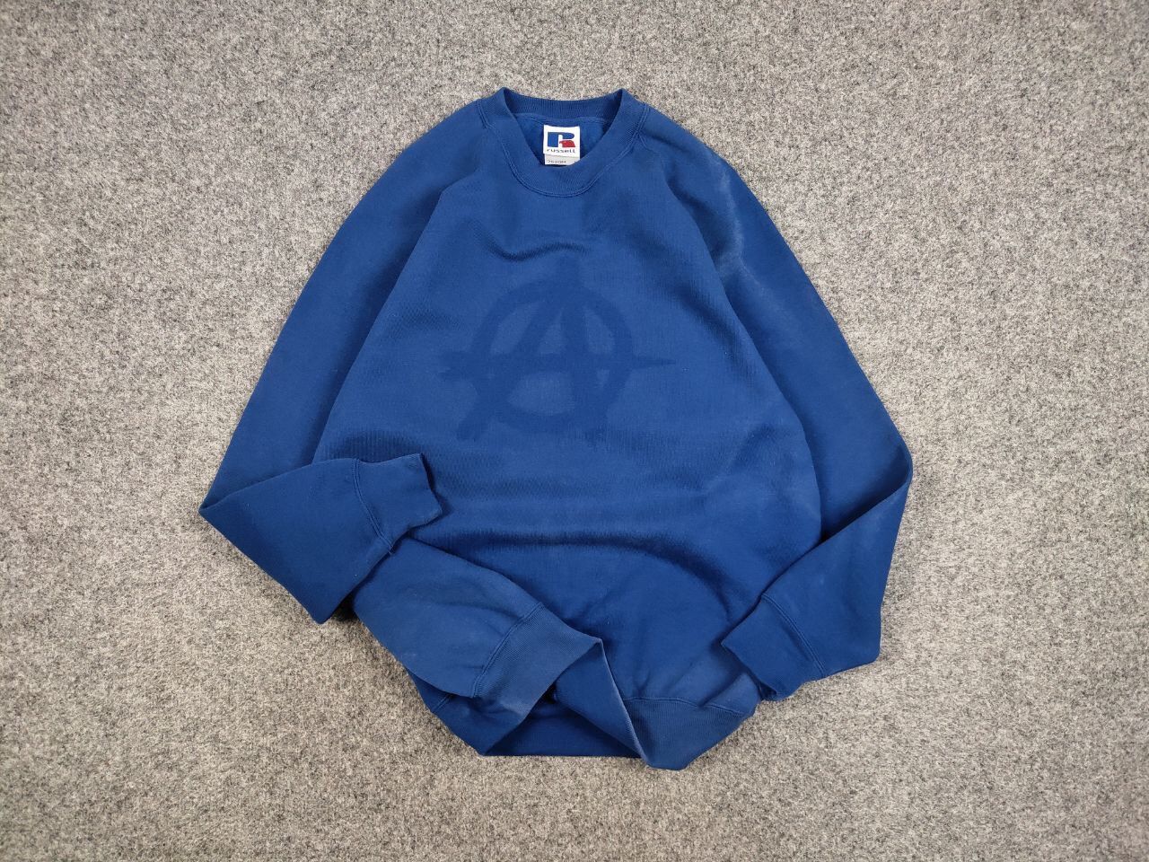 Russell Athletic Vintage 90s Russell Sun Faded "Anarchy" Crewneck Sweatshirt Size US XL / EU 56 / 4 - 14 Thumbnail