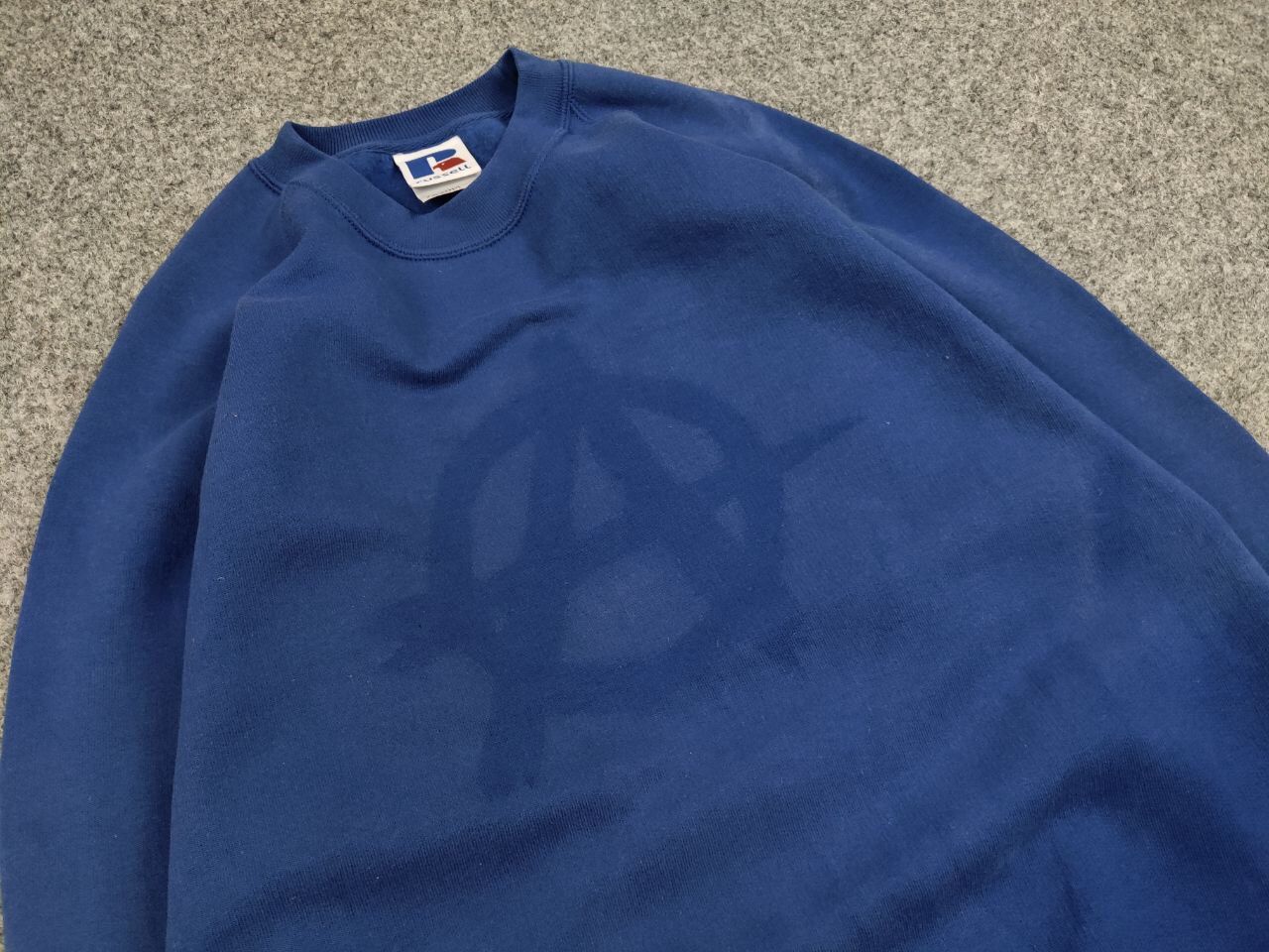 Russell Athletic Vintage 90s Russell Sun Faded "Anarchy" Crewneck Sweatshirt Size US XL / EU 56 / 4 - 12 Thumbnail