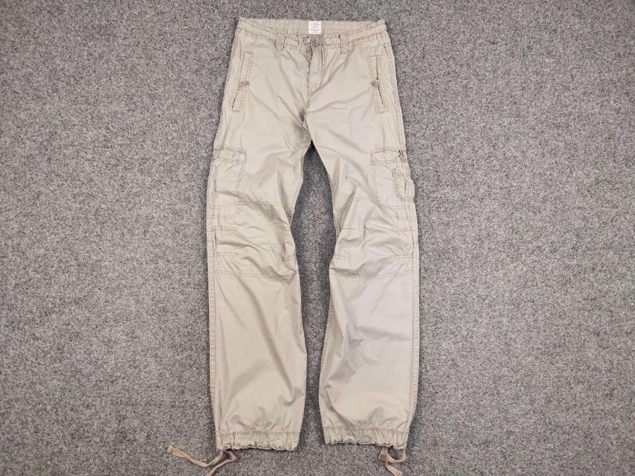 Japanese Brand Vintage 90's Cargo Bondage Beige Pants in Japanese style Size US 31 - 13 Thumbnail