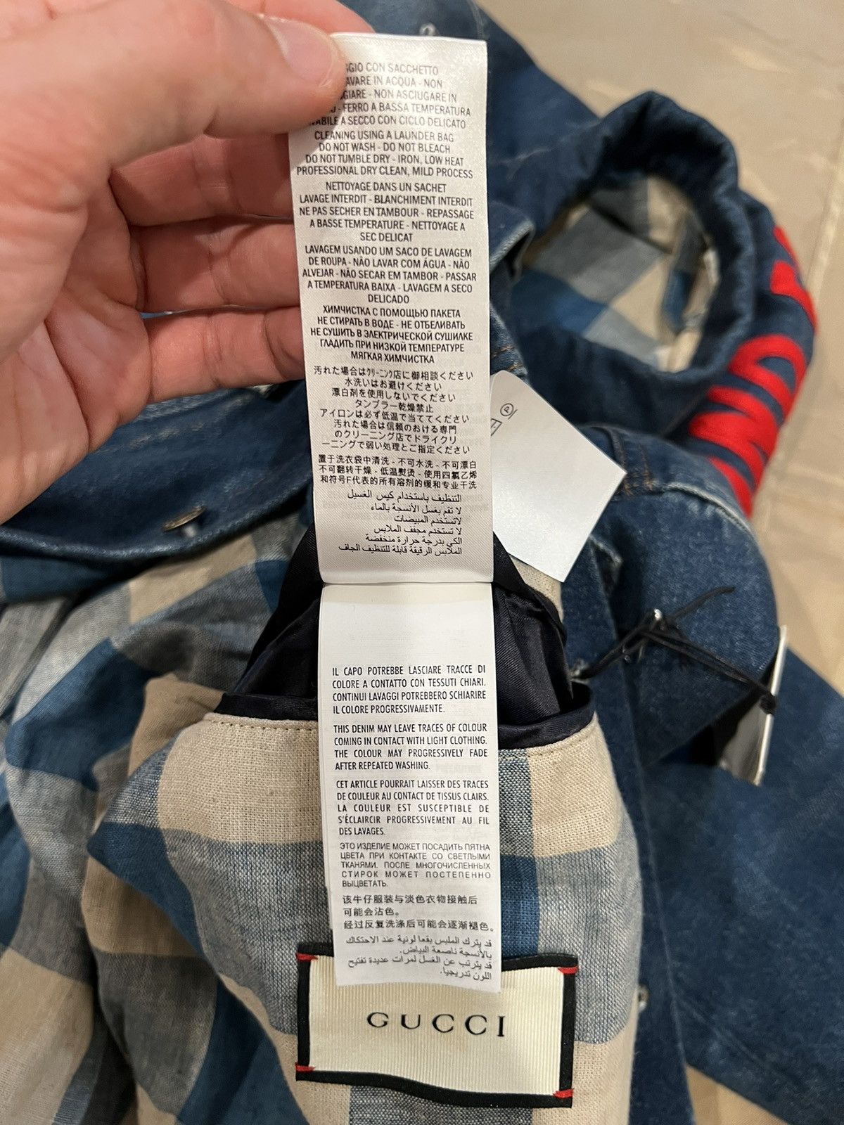 Gucci Gucci Men's Blue 'blind For Love' Denim Jacket size 52 Size US L / EU 52-54 / 3 - 9 Thumbnail