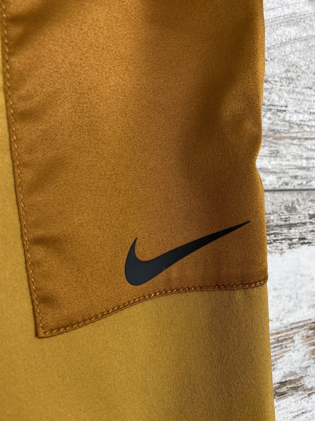 Nike Women’s Nike swoosh pants sweatpants y2k streetwear swoosh Size 26" / US 2 / IT 38 - 7 Thumbnail