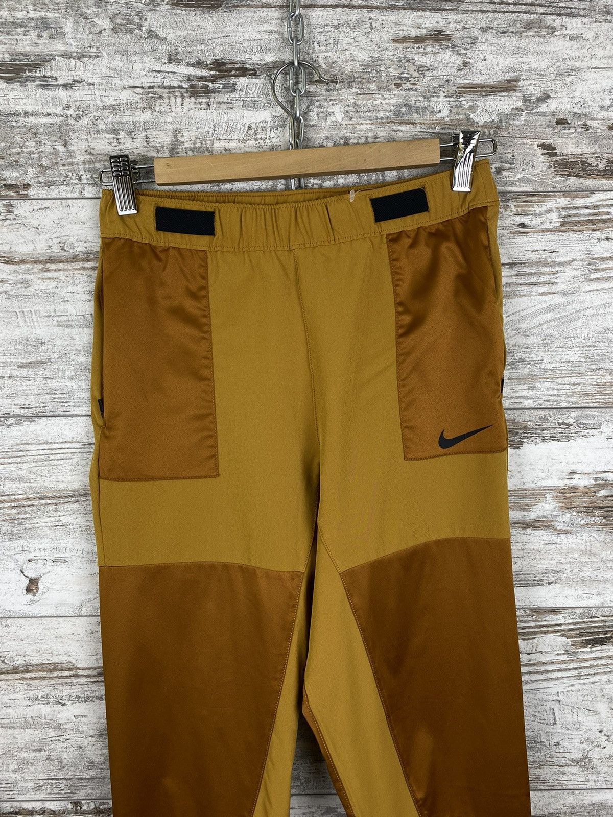 Nike Women’s Nike swoosh pants sweatpants y2k streetwear swoosh Size 26" / US 2 / IT 38 - 2 Thumbnail