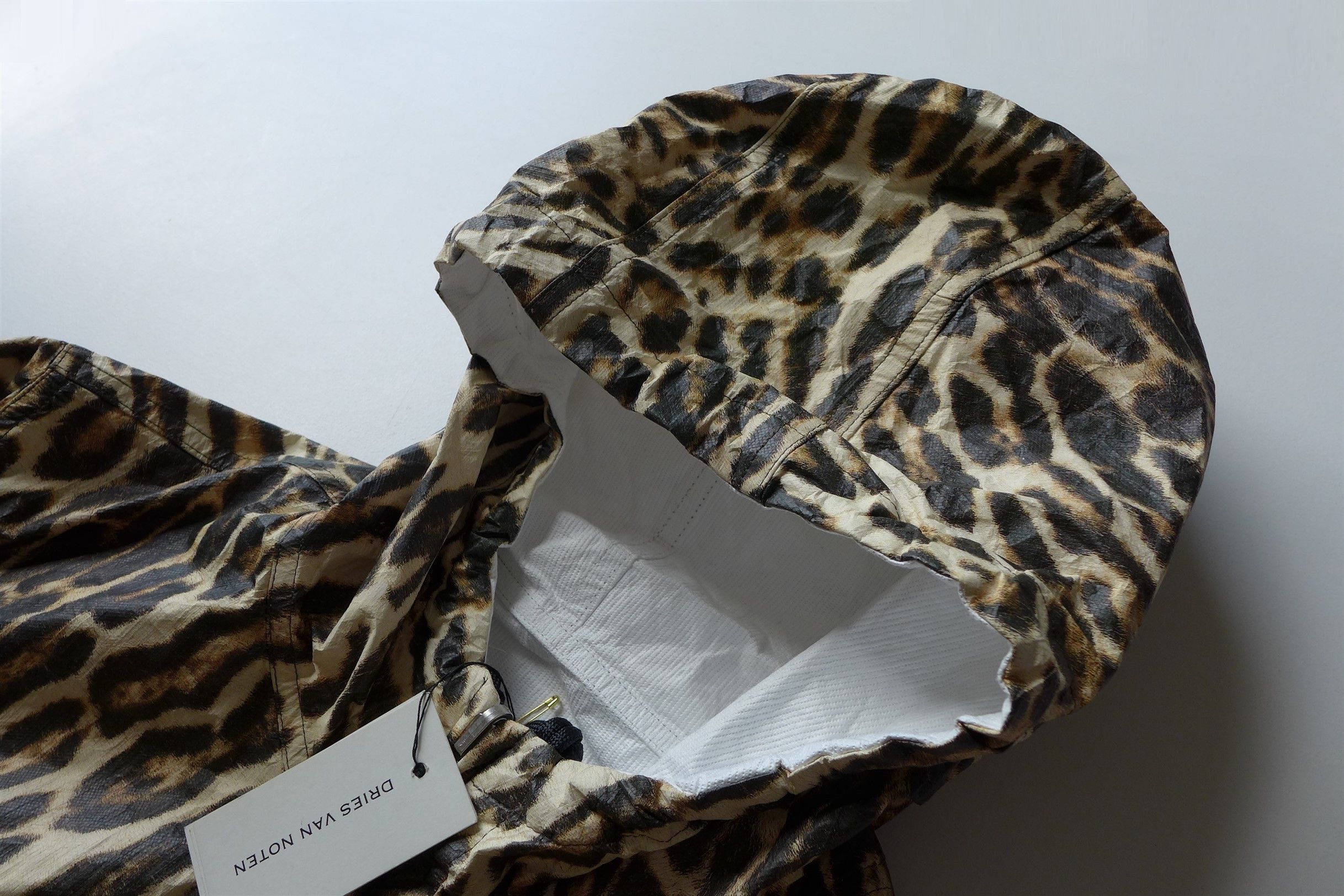 Dries Van Noten Dries Van Noten Velsh Reversible Jacket - White / Leopard Size US XL / EU 56 / 4 - 17 Thumbnail