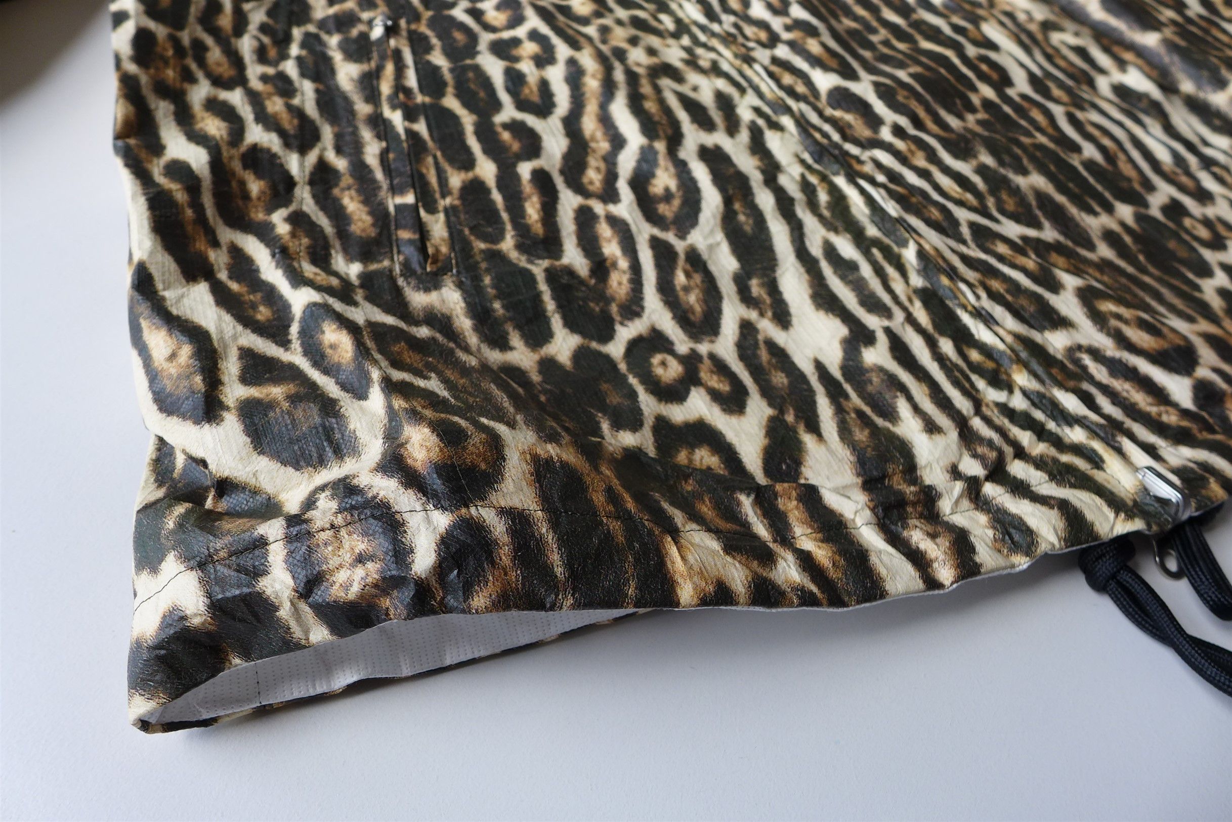 Dries Van Noten Dries Van Noten Velsh Reversible Jacket - White / Leopard Size US XL / EU 56 / 4 - 19 Thumbnail