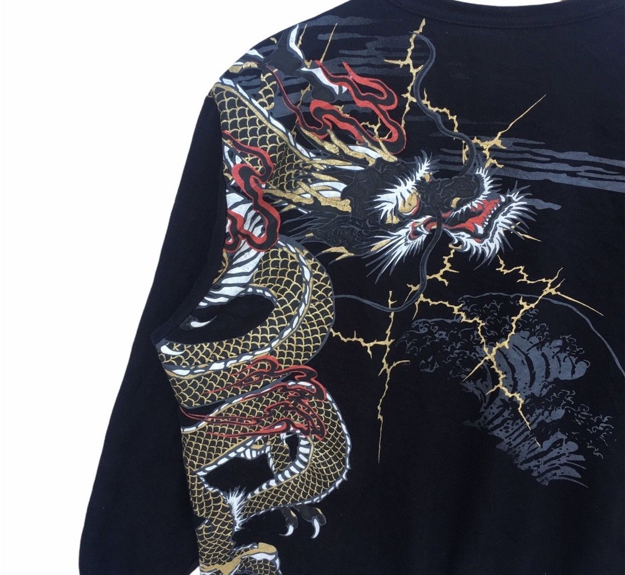 Japanese Brand Dont buy yet ! Twin Dragon Natives Big Logo Sweatshirt Size US XL / EU 56 / 4 - 5 Thumbnail